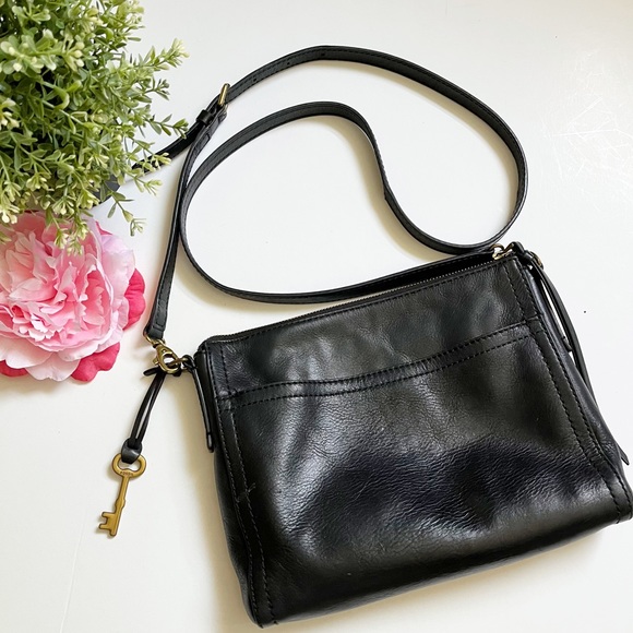 Fossil Bags Fossil Black Leather Crossbody Bag Poshmark
